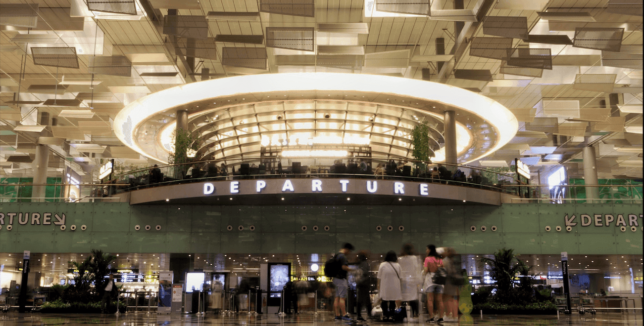 Απαγόρευση laptop & ηλεκτρονικών συσκευών στην πτήση: Οι συζητήσεις πάνω στο θέμα